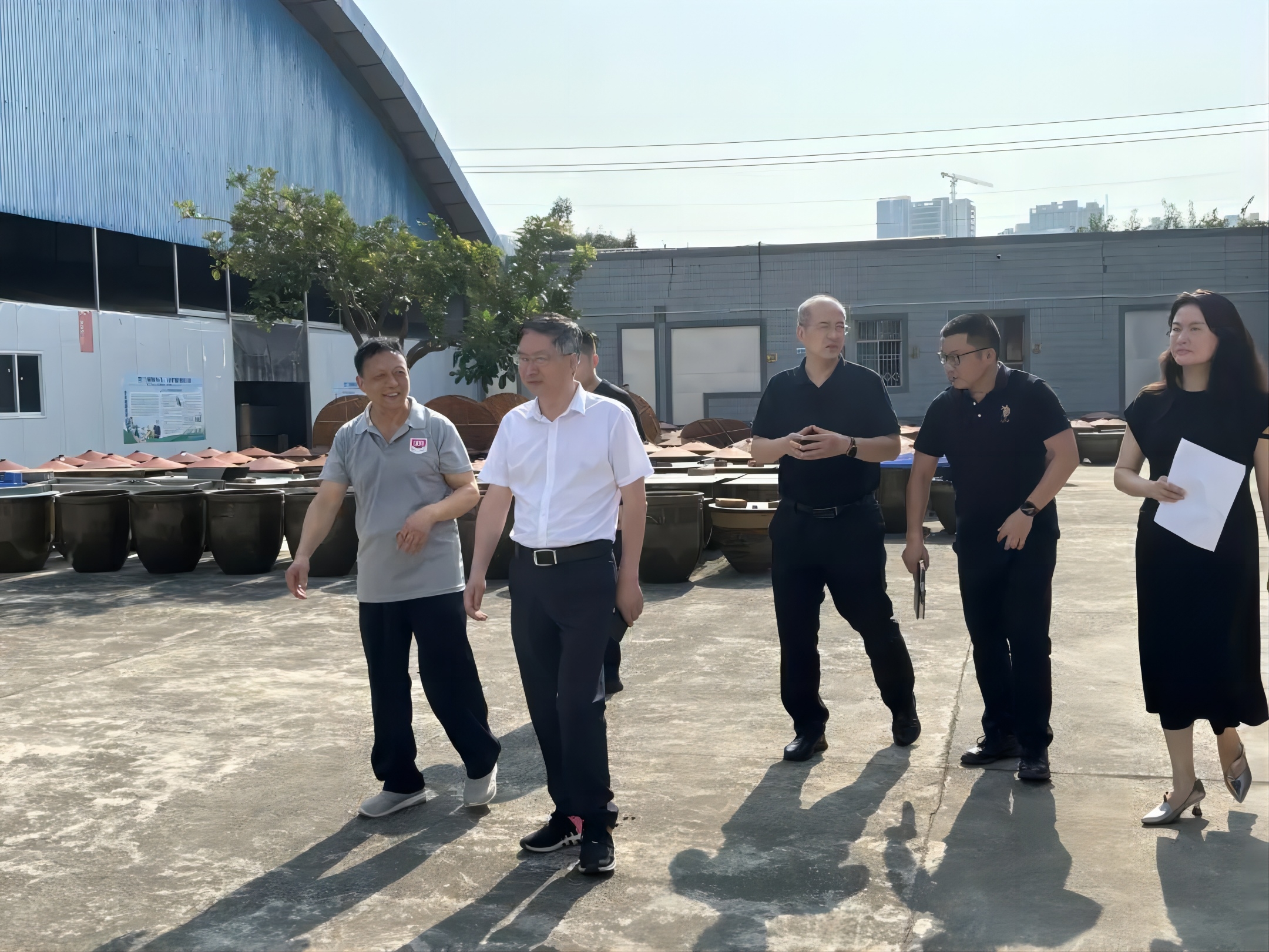 德陽發(fā)展集團黨委書記、董事長張星明赴商投集團專題調(diào)研食品飲料板塊業(yè)務(wù)工作